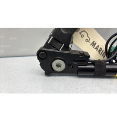 Pretensionneur de ceinture avant gauche OPEL ZAFIRA B