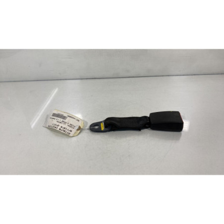 Attache ceinture arriere droit NISSAN MICRA 3 Photo n°1