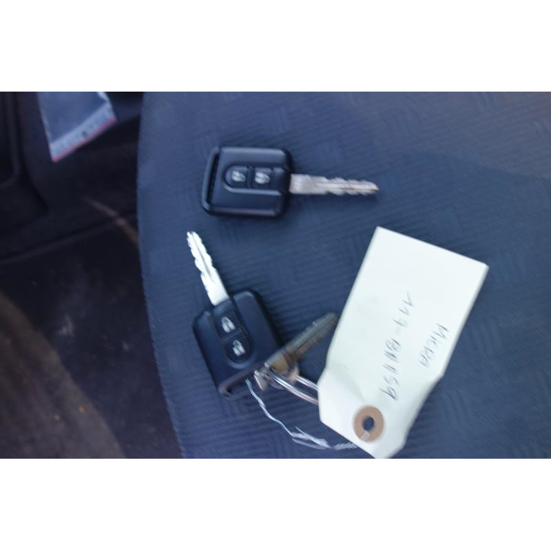 Feu arriere stop central NISSAN MICRA 3 Photo n°6