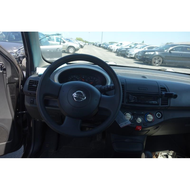 Verin de coffre NISSAN MICRA 3 Photo n°11