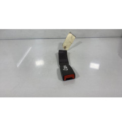 Attache ceinture arriere droit FIAT PUNTO 2