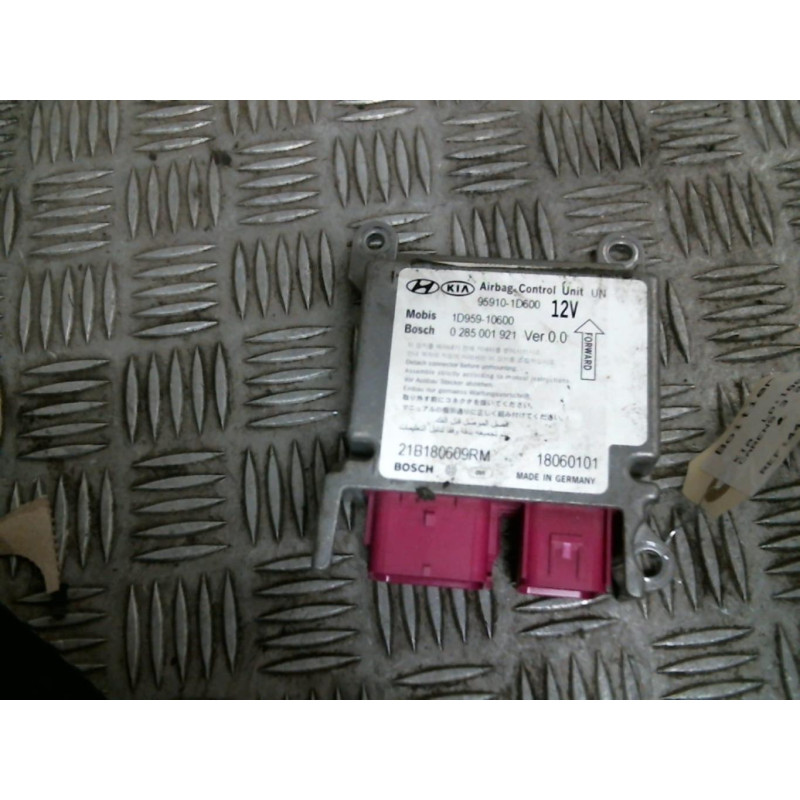 Boitier air bag KIA CARENS 3 Photo n°2