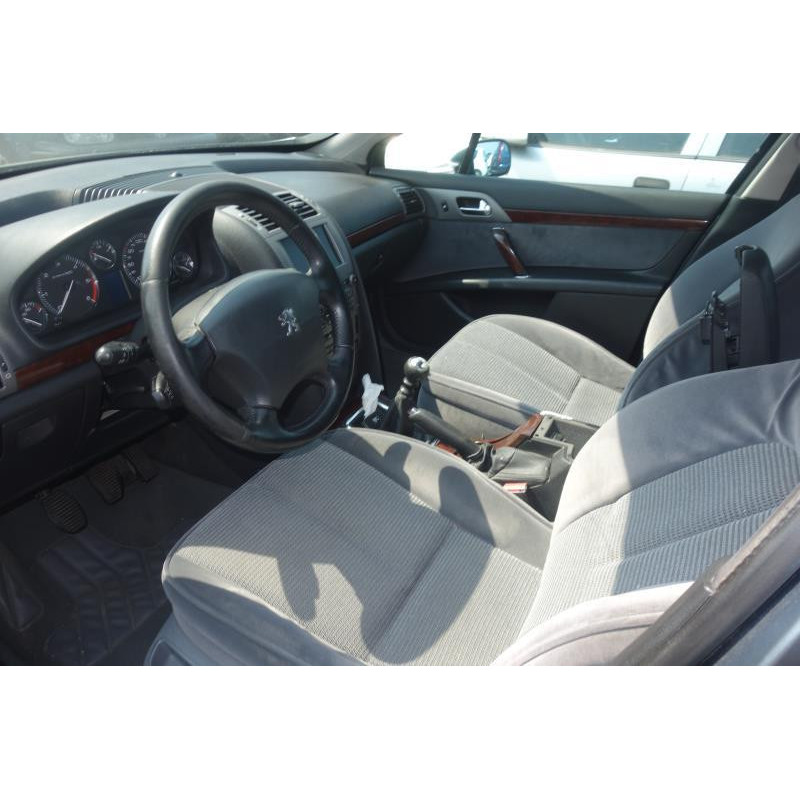 Attache ceinture arriere droit PEUGEOT 407 Photo n°9
