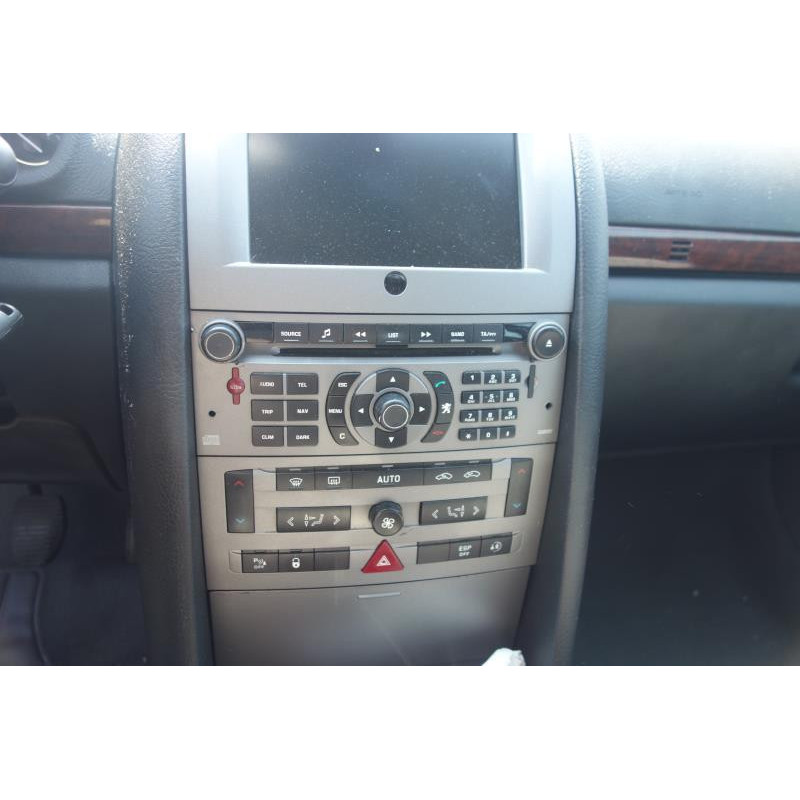 Attache ceinture arriere droit PEUGEOT 407 Photo n°13