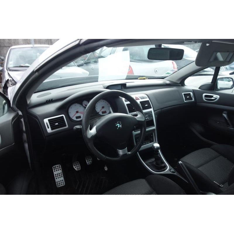 Verin de coffre PEUGEOT 307 Photo n°6
