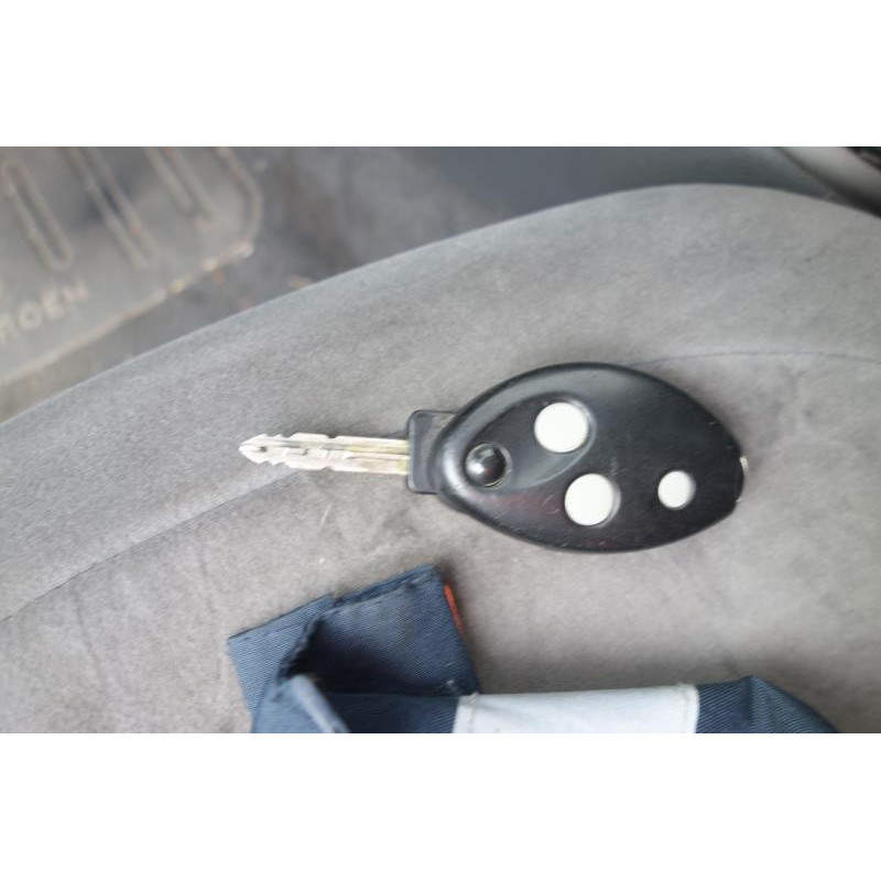 Capot CITROEN C5 1 Photo n°9