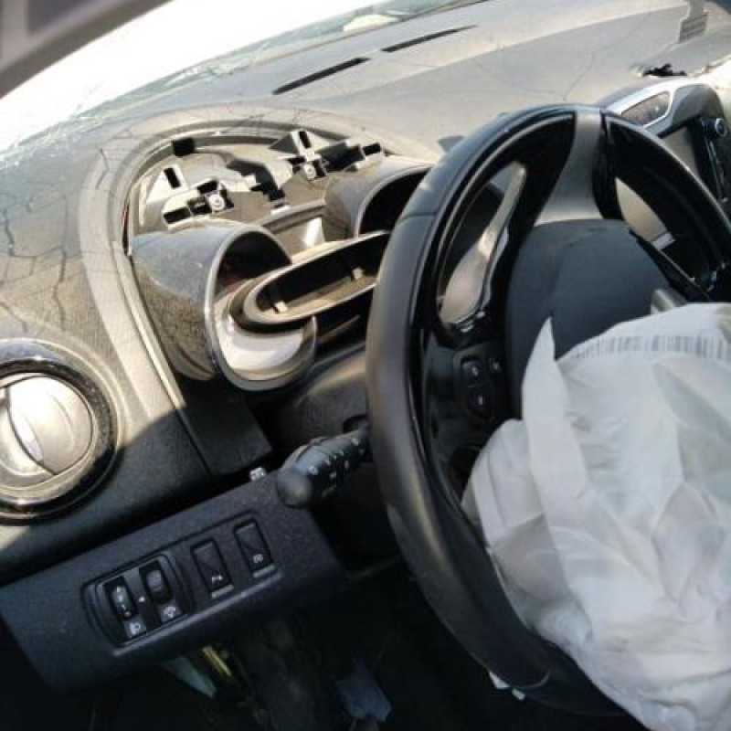 Lecteur de carte (neiman) RENAULT CLIO 4 Photo n°9