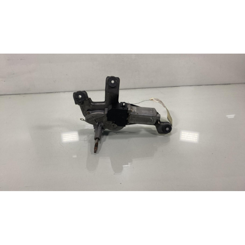 Moteur essuie glace arriere TOYOTA COROLLA VERSO 2 Photo n°3