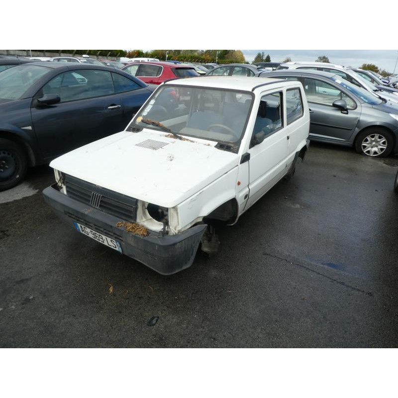Calandre FIAT PANDA 1 Photo n°8