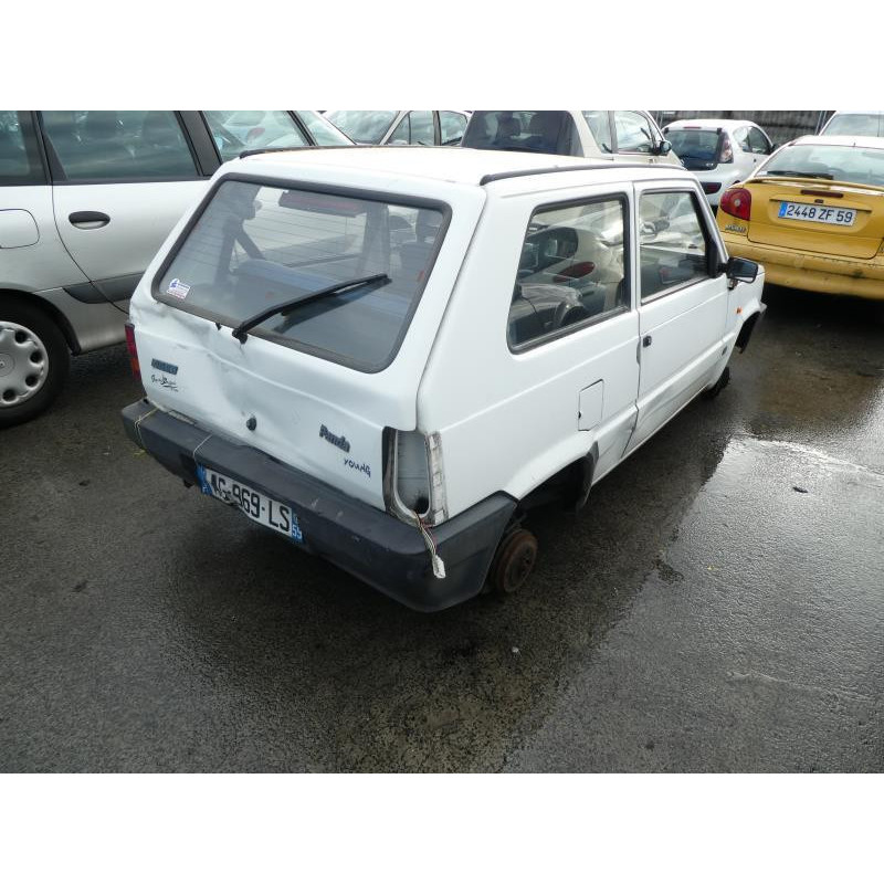 Calandre FIAT PANDA 1 Photo n°9