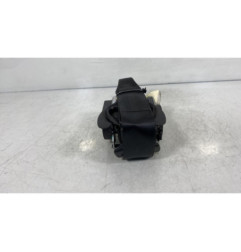 Pretensionneur de ceinture avant gauche VOLKSWAGEN GOLF 5