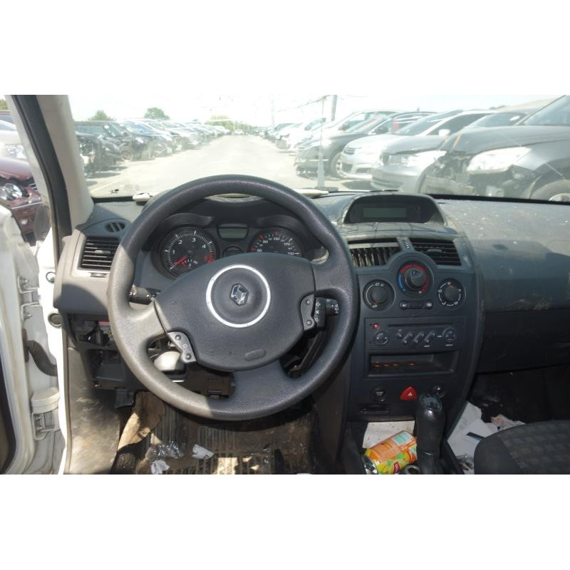 Porte arriere gauche RENAULT MEGANE 2 Photo n°11