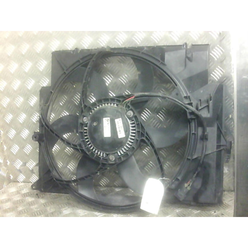 Moto ventilateur radiateur BMW SERIE 3 E91 Photo n°2