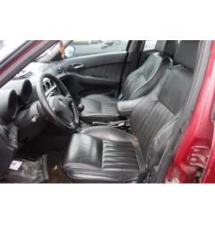 Attache ceinture avant gauche ALFA ROMEO 156