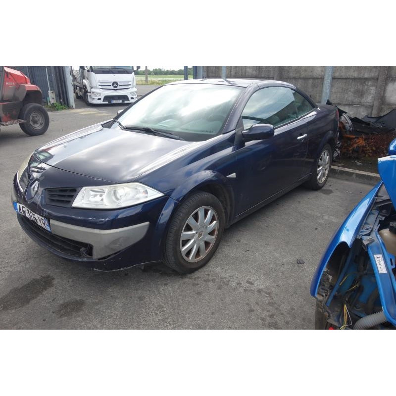 Malle/Hayon arriere RENAULT MEGANE 2 Photo n°11