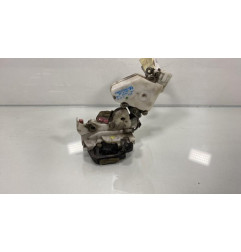 Serrure arriere droit NISSAN PRIMERA 1
