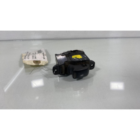 Interrupteur de leve vitre avant droit HYUNDAI SANTA FE 1 Photo n°1