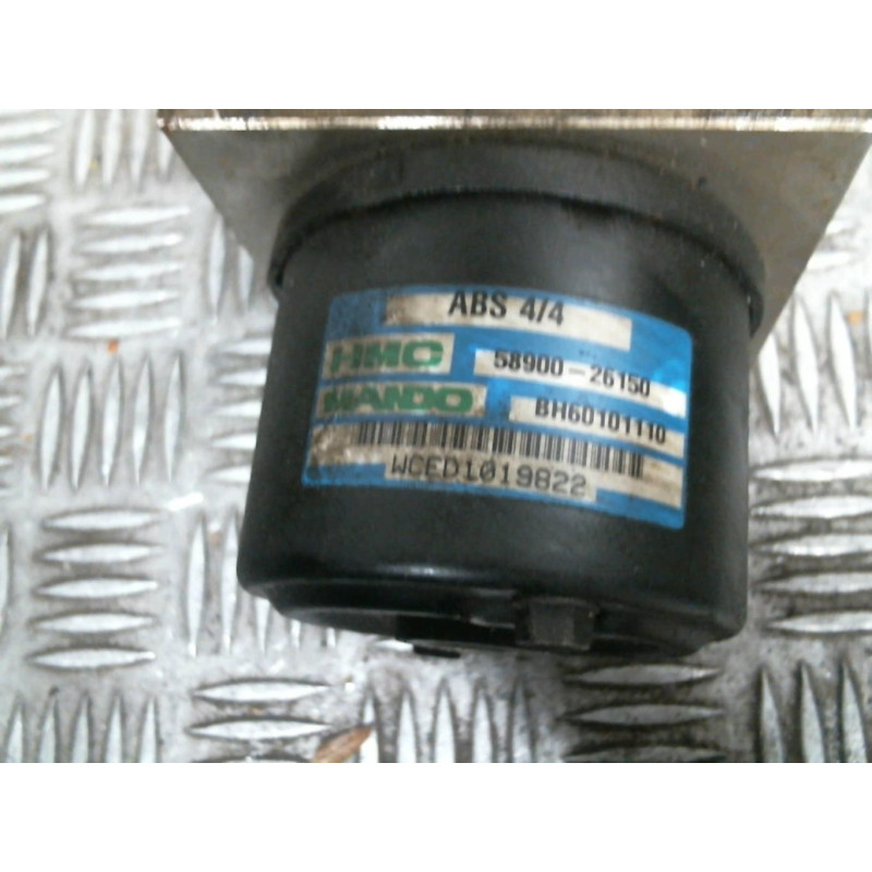 Bloc ABS (freins anti-blocage) HYUNDAI SANTA FE 1 Photo n°2