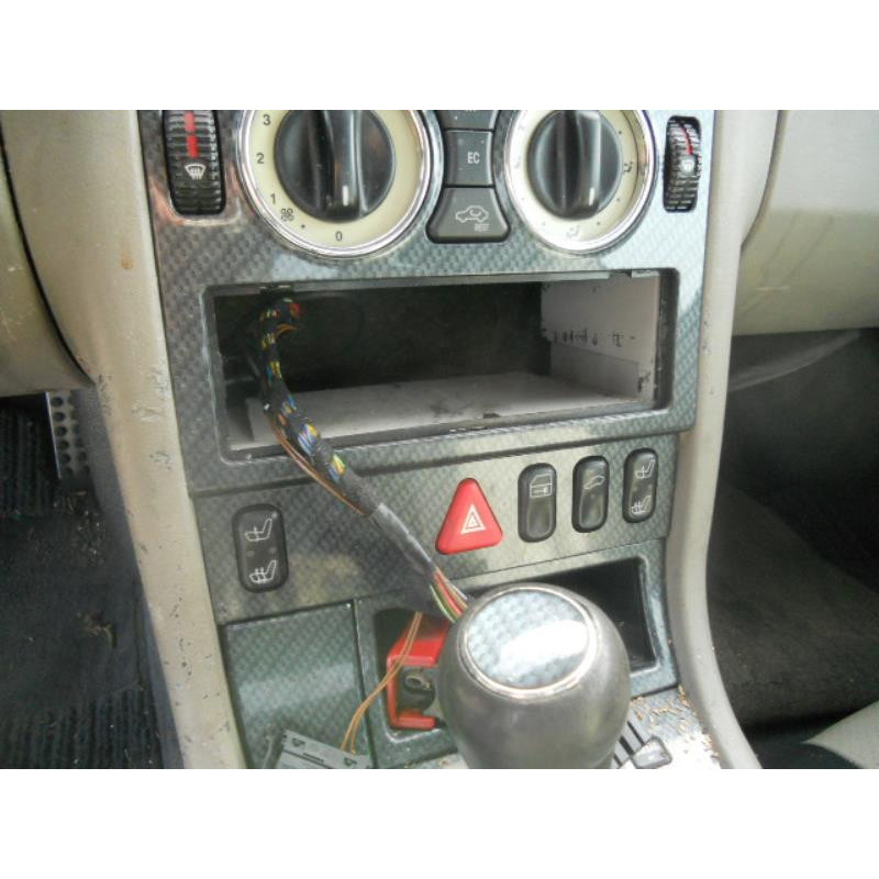 Custode arriere gauche MERCEDES CLASSE SLK 170 Photo n°6