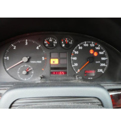 Attache ceinture avant droit AUDI A4 1