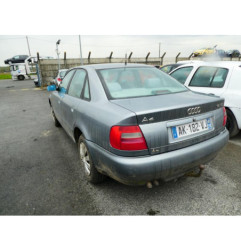 Feu arriere stop central AUDI A4 1