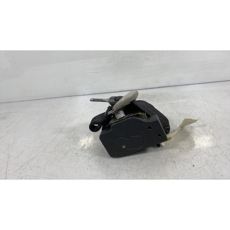 Pretensionneur de ceinture avant droit VOLKSWAGEN POLO 3 Photo n°2