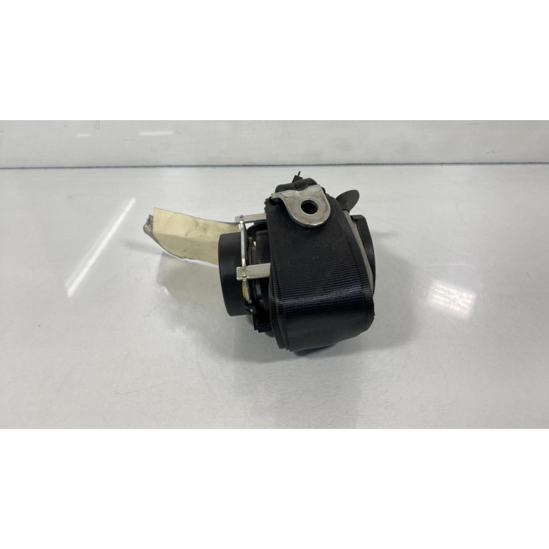 Pretensionneur de ceinture avant droit VOLKSWAGEN GOLF 6 Photo n°1