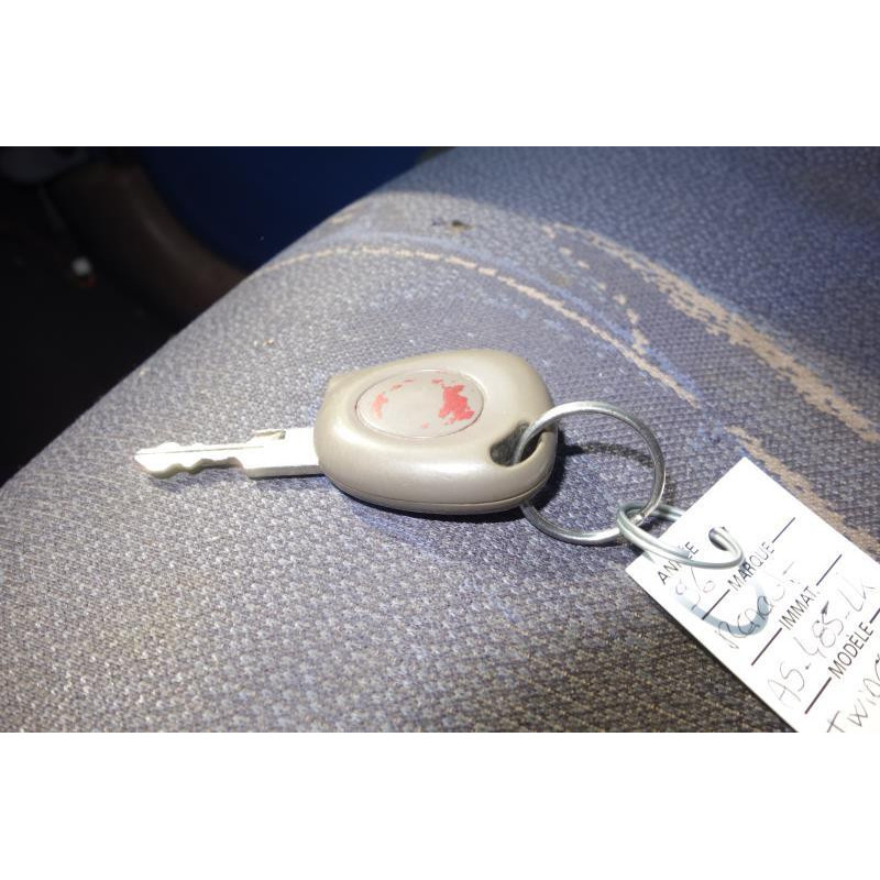 Etrier avant droit (freinage) RENAULT TWINGO 1 Photo n°9
