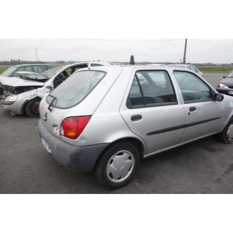 Trappe d'essence FORD FIESTA 4 Photo n°4