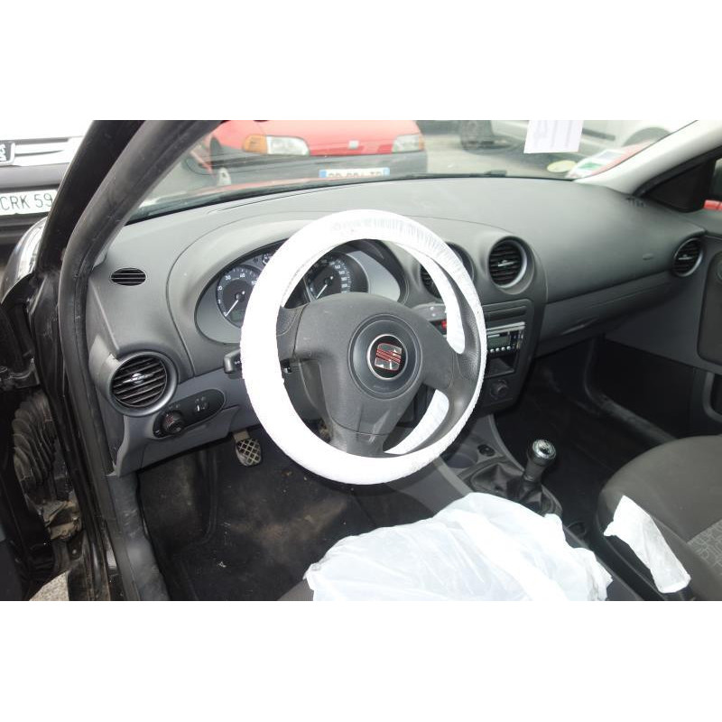 Volant SEAT IBIZA 3 Photo n°9