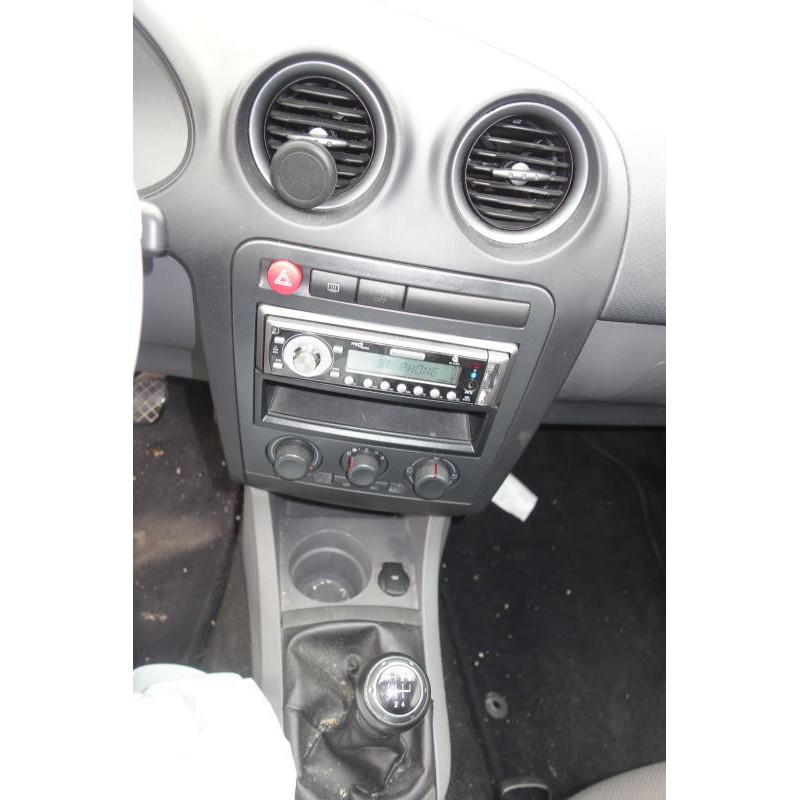 Volant SEAT IBIZA 3 Photo n°11