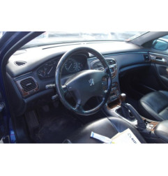 Attache ceinture avant droit PEUGEOT 607