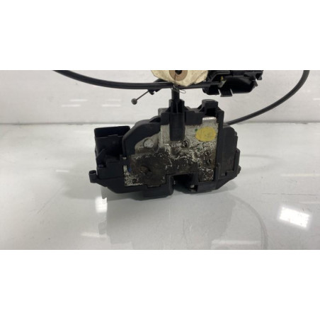 Serrure arriere droit RENAULT CLIO 3