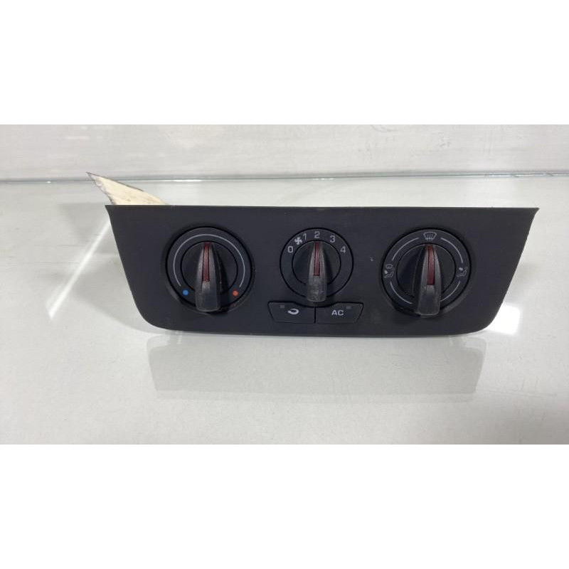 Commande chauffage SEAT IBIZA 4 Photo n°1