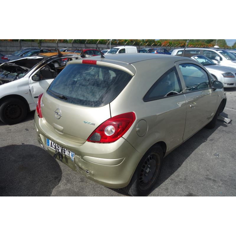 Air bag conducteur OPEL CORSA D Photo n°1