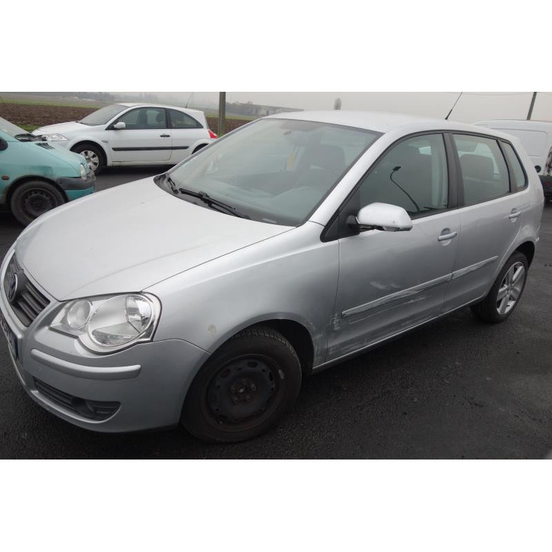 Ceinture arriere gauche VOLKSWAGEN POLO 4 Photo n°4