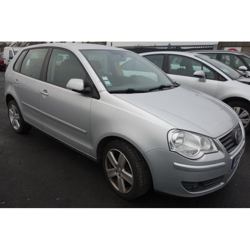 Ceinture arriere gauche VOLKSWAGEN POLO 4 Photo n°5