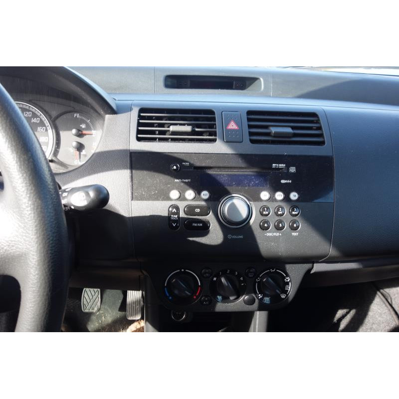 Boitier de prechauffage SUZUKI SWIFT 3 Photo n°10