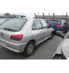 Cremaillere assistee PEUGEOT 306