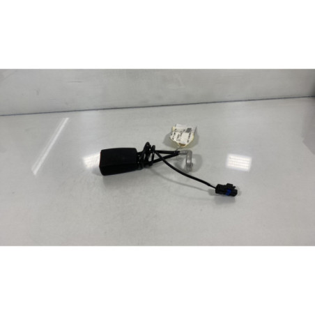 Attache ceinture arriere droit CITROEN C5 1 Photo n°1