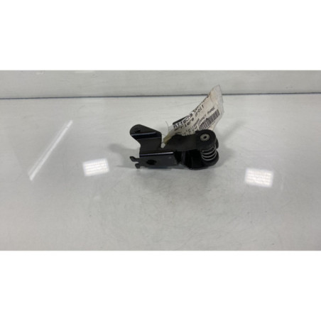 Attache ceinture arriere droit BMW SERIE 3 E46 Photo n°1