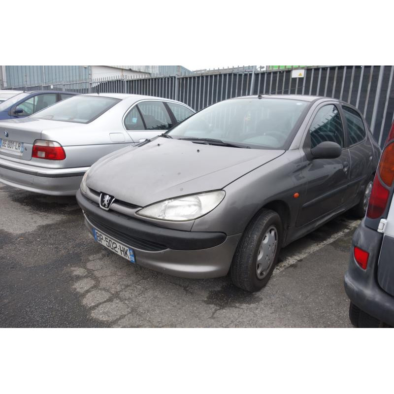 Etrier avant droit (freinage) PEUGEOT 206 Photo n°1