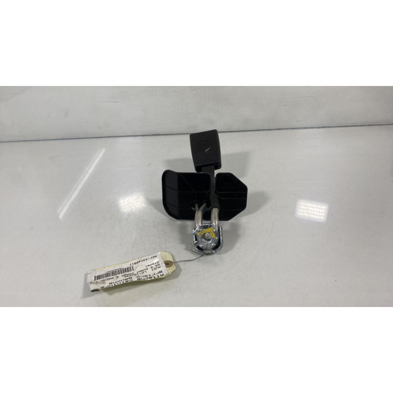 Attache ceinture arriere gauche AUDI A4 2 Photo n°3