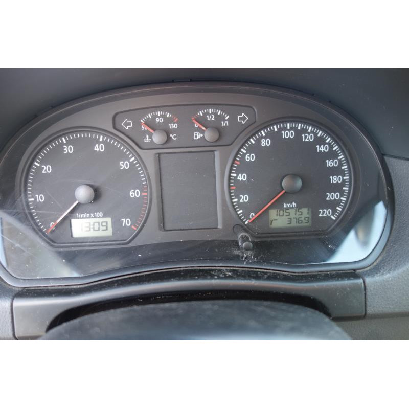 Air bag conducteur VOLKSWAGEN POLO 4 Photo n°8