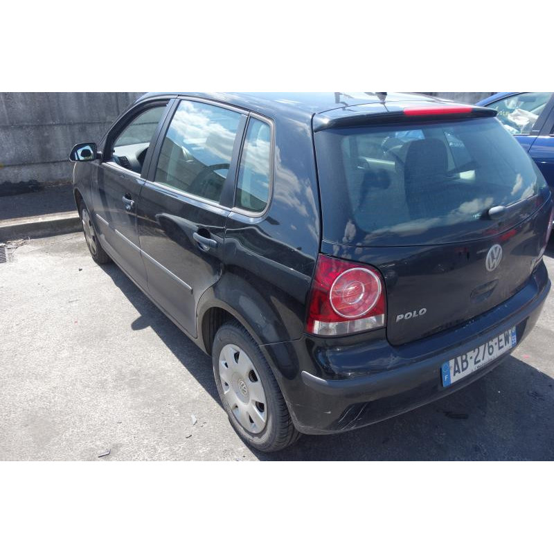 Pretensionneur de ceinture avant droit VOLKSWAGEN POLO 4 Photo n°10