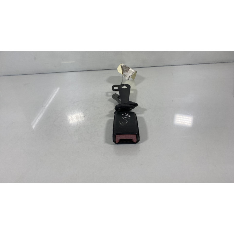 Attache ceinture avant droit KIA CEE-D 1 Photo n°2