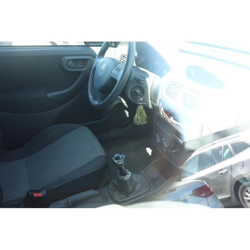 Ceinture arriere droit OPEL CORSA C Photo n°11