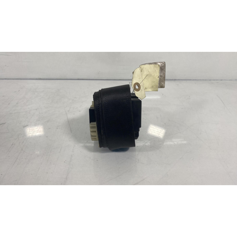 Ceinture arriere gauche OPEL CORSA C Photo n°3