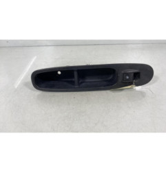 Interrupteur de leve vitre avant droit FIAT PUNTO 3