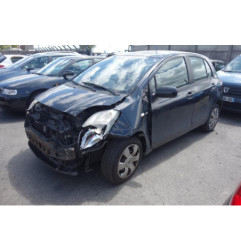 Boite a gants TOYOTA YARIS 2